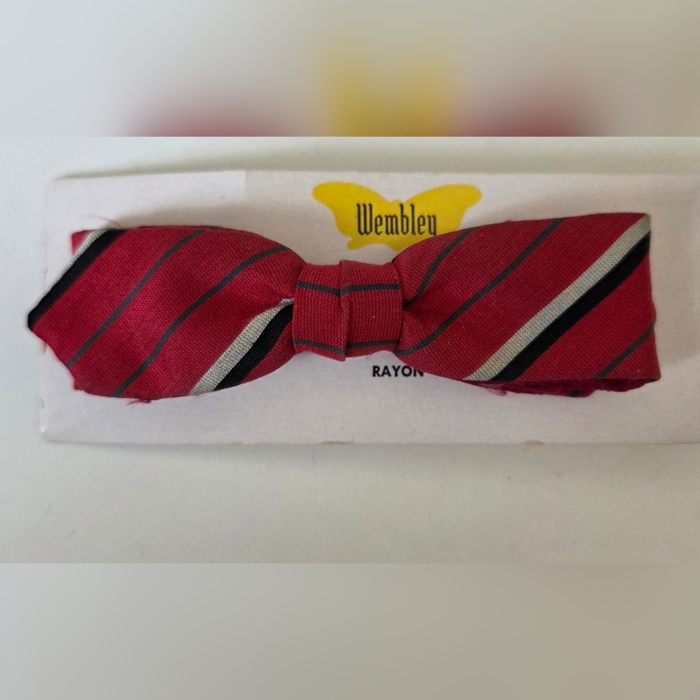 Vintage Wembley Red Striped Rayon Bow Tie Pre-Tied 4.5" Clip-on